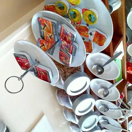 Ohm Patt Hotel 2*